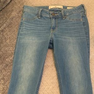 Holister Jeans